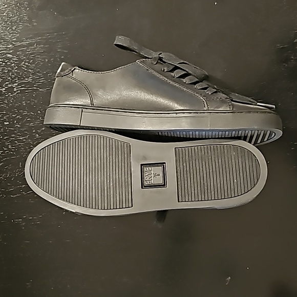 FRYE Low Lace Shoe, Size 7.5, Never Worn - Picture 6 of 8